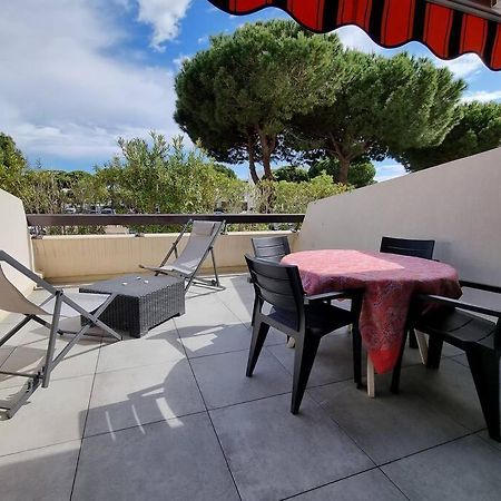 En Bord De Mer, Avec Grande Terrasse Et Climatisation Le Grau-du-Roi Kültér fotó